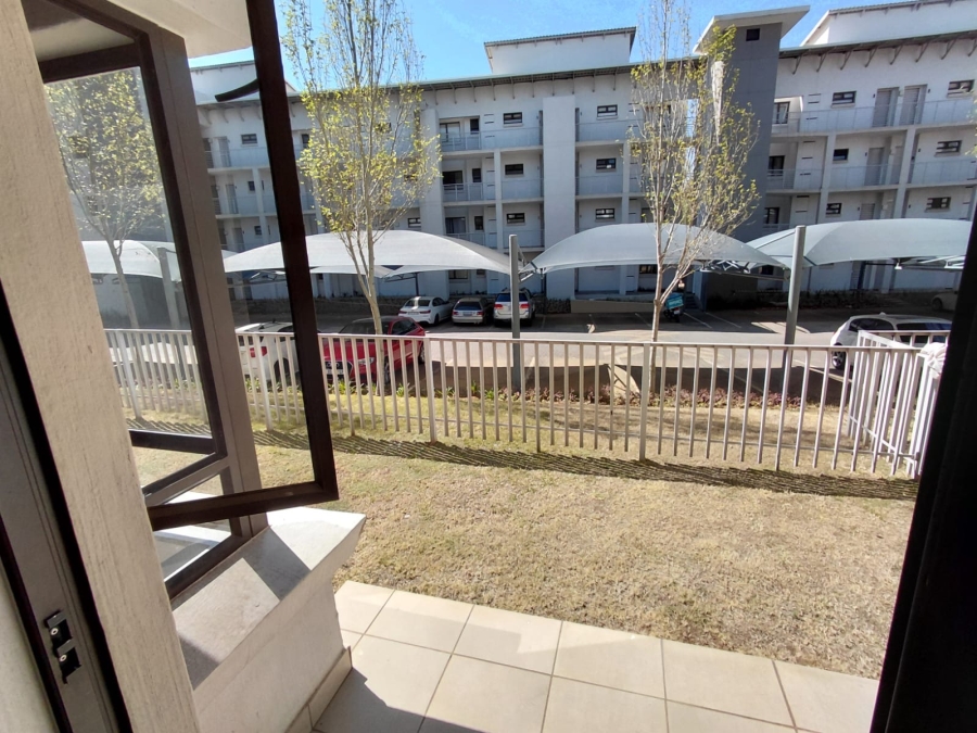 To Let 3 Bedroom Property for Rent in Broadacres Gauteng