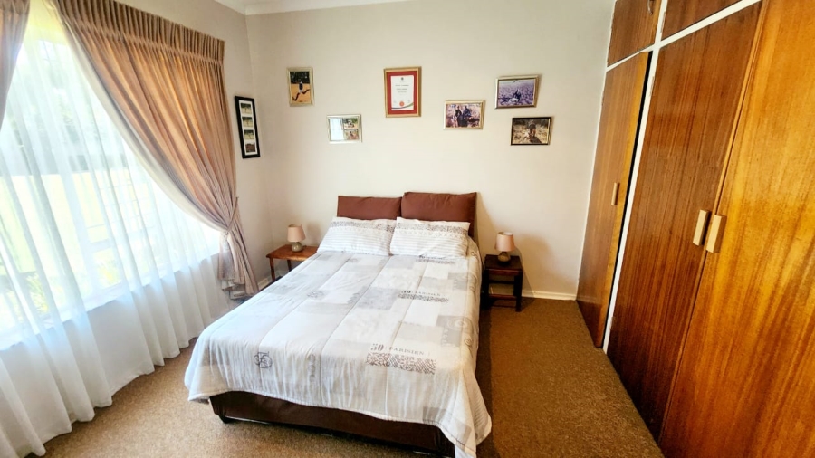 4 Bedroom Property for Sale in Robinpark Gauteng