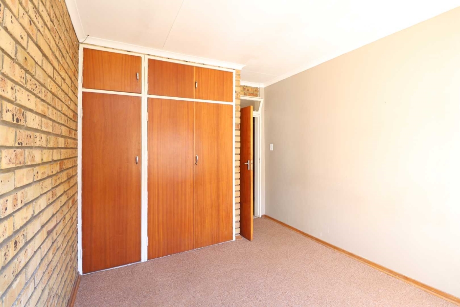 4 Bedroom Property for Sale in Greenhills Gauteng
