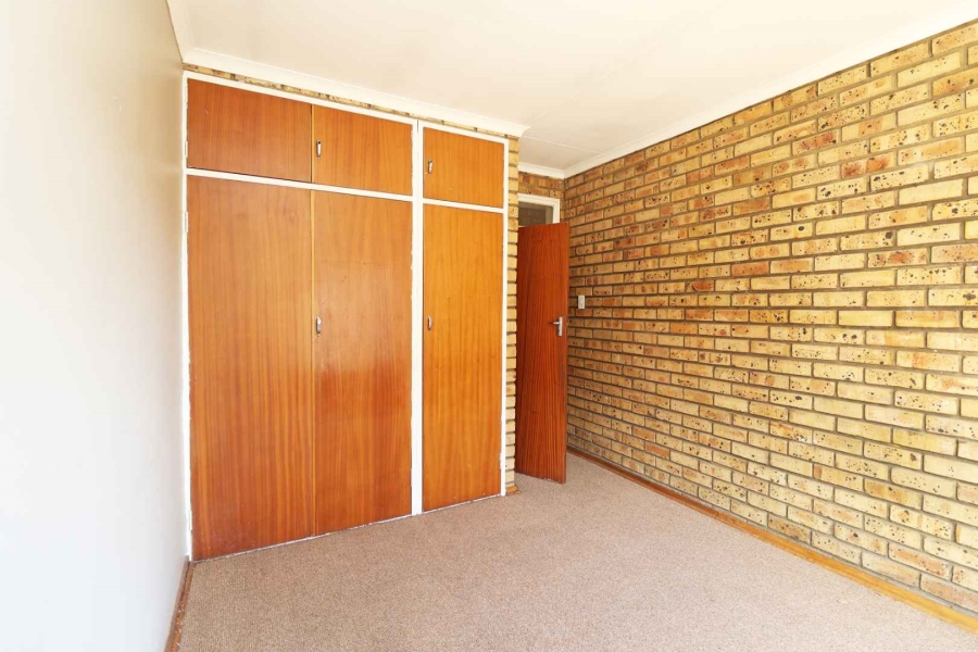 4 Bedroom Property for Sale in Greenhills Gauteng