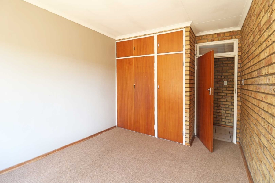 4 Bedroom Property for Sale in Greenhills Gauteng