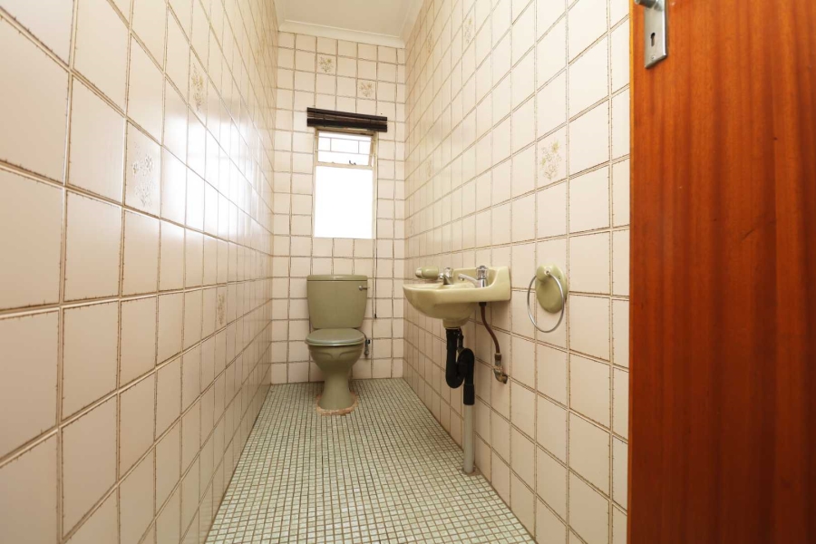 4 Bedroom Property for Sale in Greenhills Gauteng