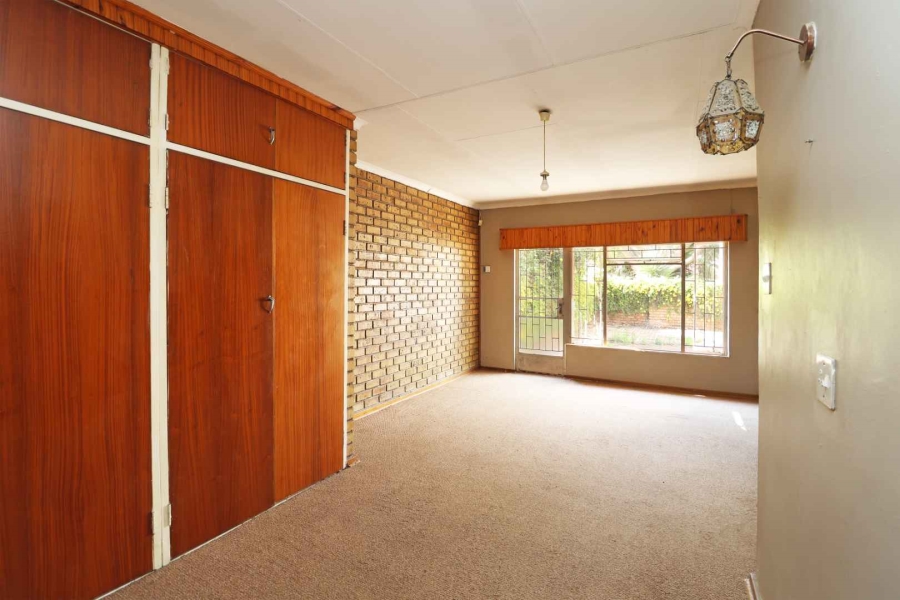 4 Bedroom Property for Sale in Greenhills Gauteng