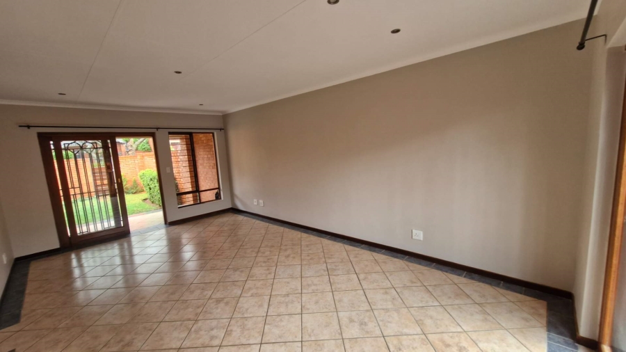 To Let 2 Bedroom Property for Rent in Boardwalk Gauteng