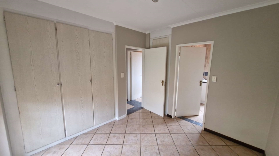 To Let 2 Bedroom Property for Rent in Boardwalk Gauteng