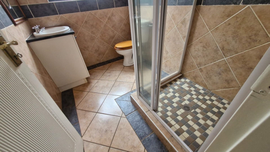 To Let 2 Bedroom Property for Rent in Boardwalk Gauteng