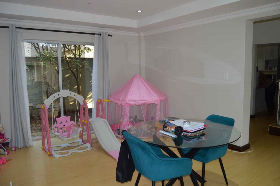 To Let 3 Bedroom Property for Rent in Six Fountains Residential Estate Gauteng