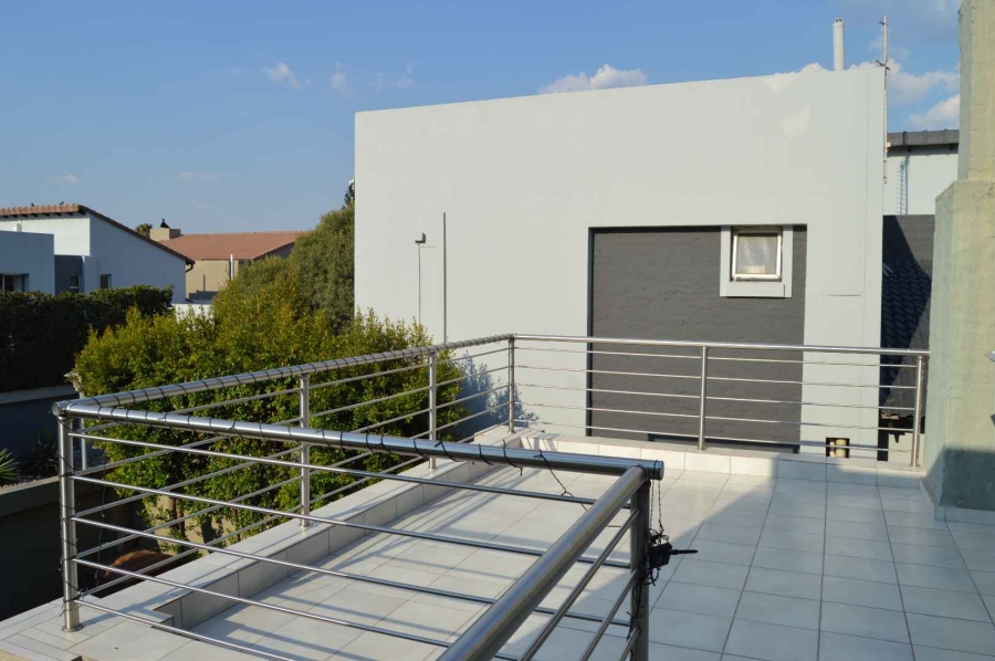 To Let 3 Bedroom Property for Rent in Six Fountains Residential Estate Gauteng