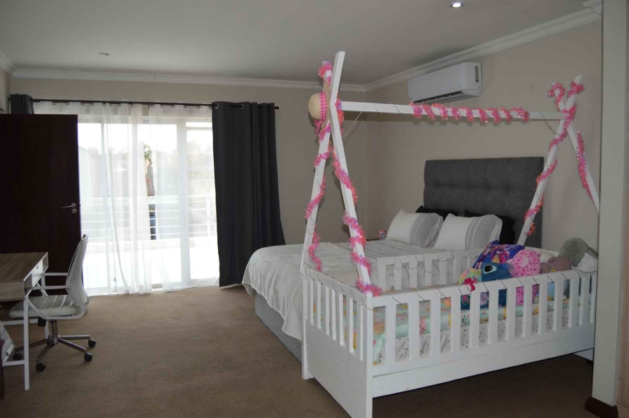 To Let 3 Bedroom Property for Rent in Six Fountains Residential Estate Gauteng