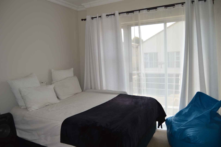 To Let 3 Bedroom Property for Rent in Six Fountains Residential Estate Gauteng