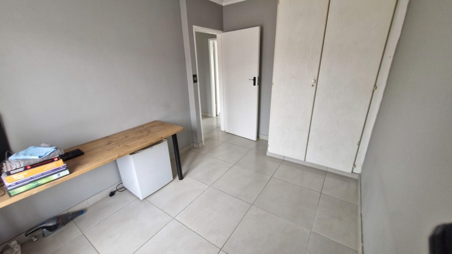 2 Bedroom Property for Sale in Faerie Glen Gauteng