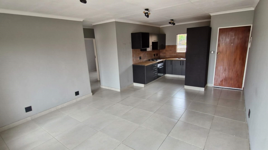 2 Bedroom Property for Sale in Faerie Glen Gauteng