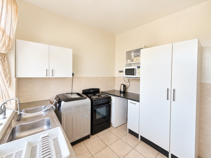 To Let 2 Bedroom Property for Rent in Krugersdorp Gauteng