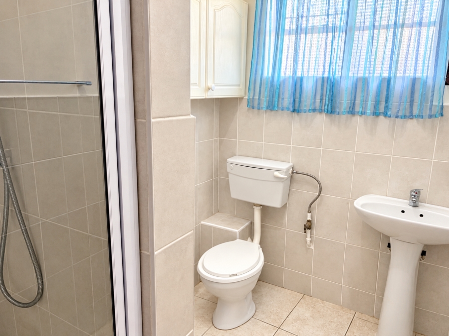 To Let 2 Bedroom Property for Rent in Krugersdorp Gauteng