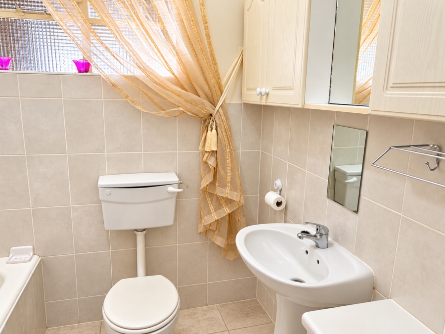 To Let 2 Bedroom Property for Rent in Krugersdorp Gauteng