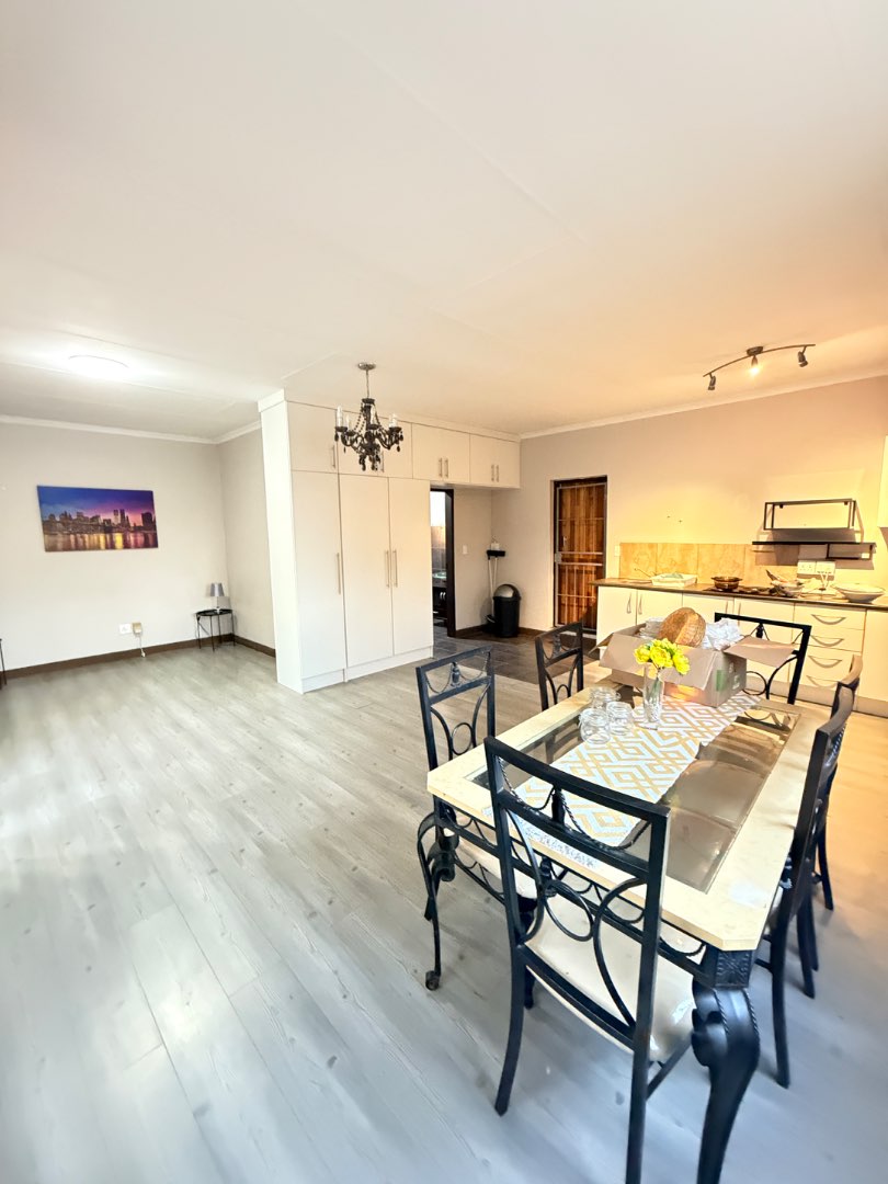 To Let 1 Bedroom Property for Rent in Beyerspark Gauteng