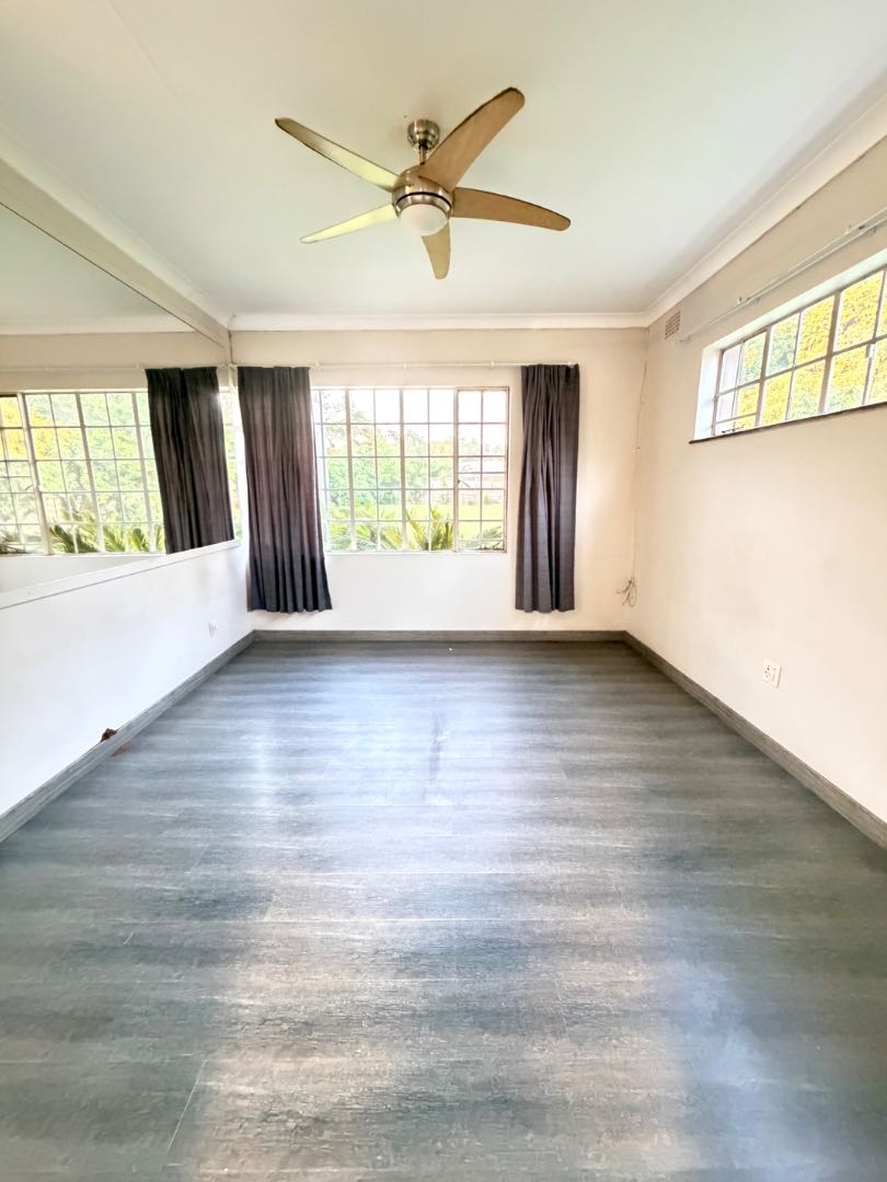 To Let 3 Bedroom Property for Rent in Beyerspark Gauteng