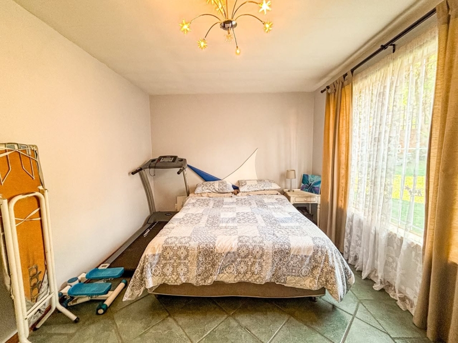 3 Bedroom Property for Sale in Bassonia Gauteng