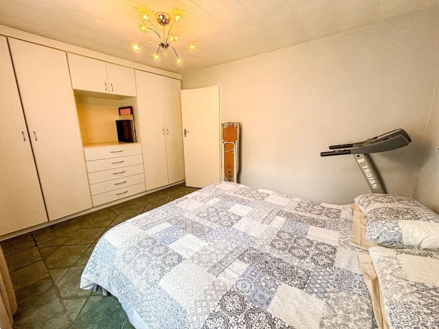3 Bedroom Property for Sale in Bassonia Gauteng