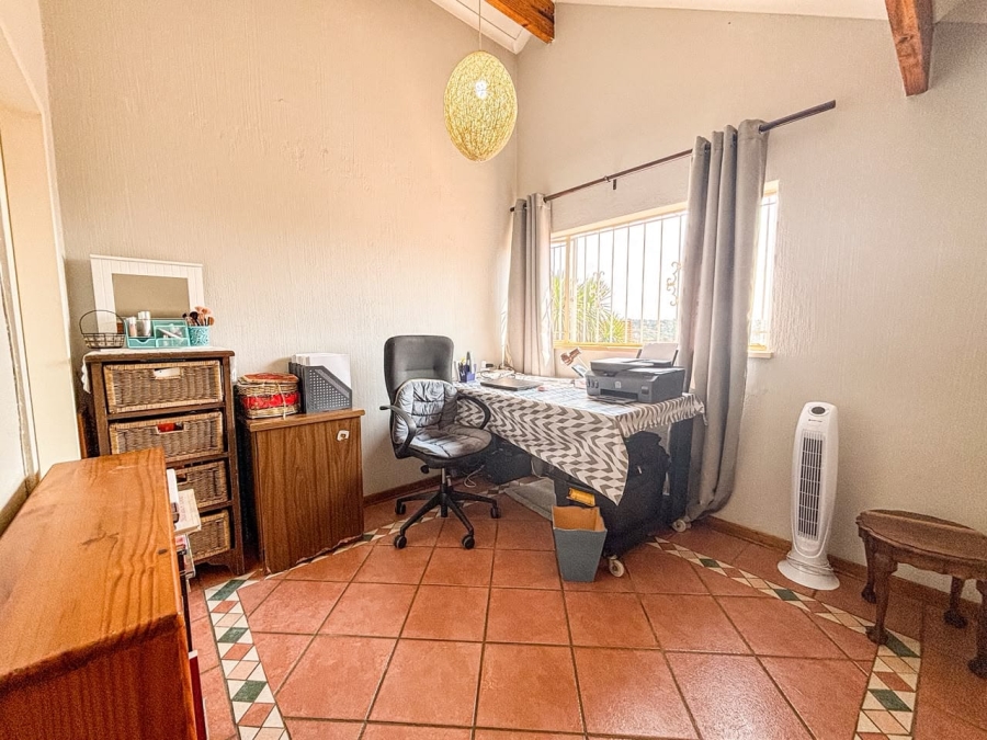 3 Bedroom Property for Sale in Bassonia Gauteng