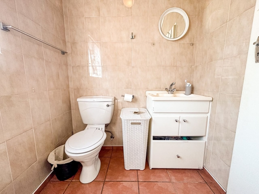 3 Bedroom Property for Sale in Bassonia Gauteng