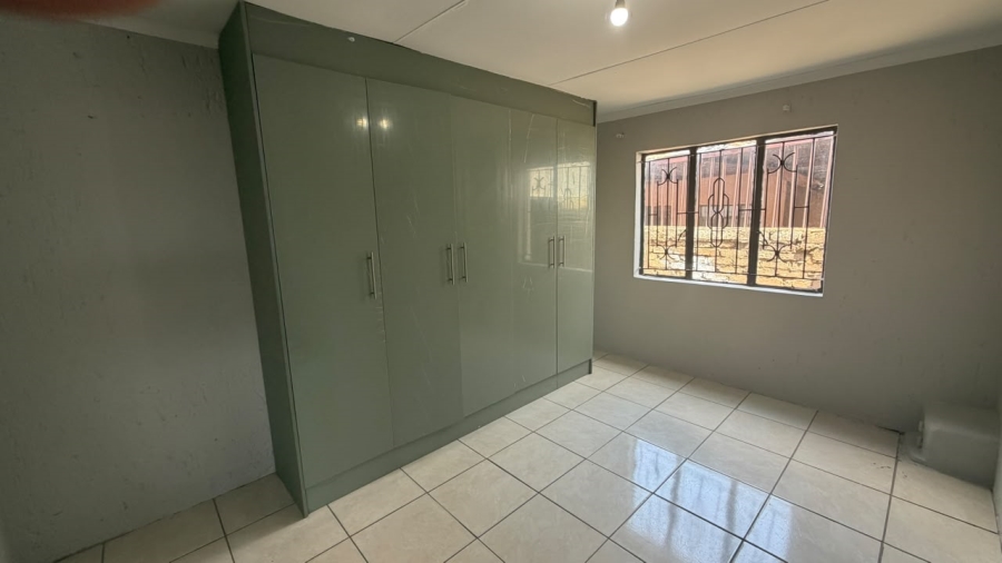 3 Bedroom Property for Sale in Soshanguve WW Gauteng