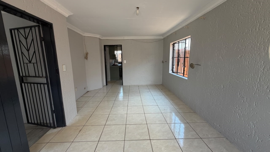 3 Bedroom Property for Sale in Soshanguve WW Gauteng