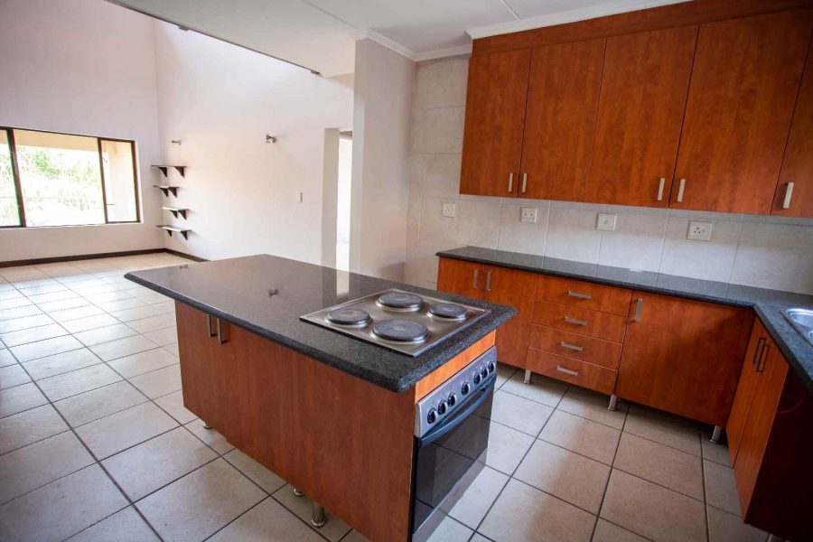 To Let 2 Bedroom Property for Rent in Sunninghill Gauteng