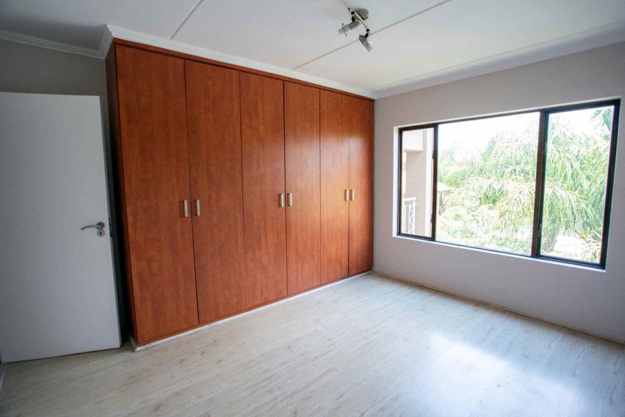 To Let 2 Bedroom Property for Rent in Sunninghill Gauteng