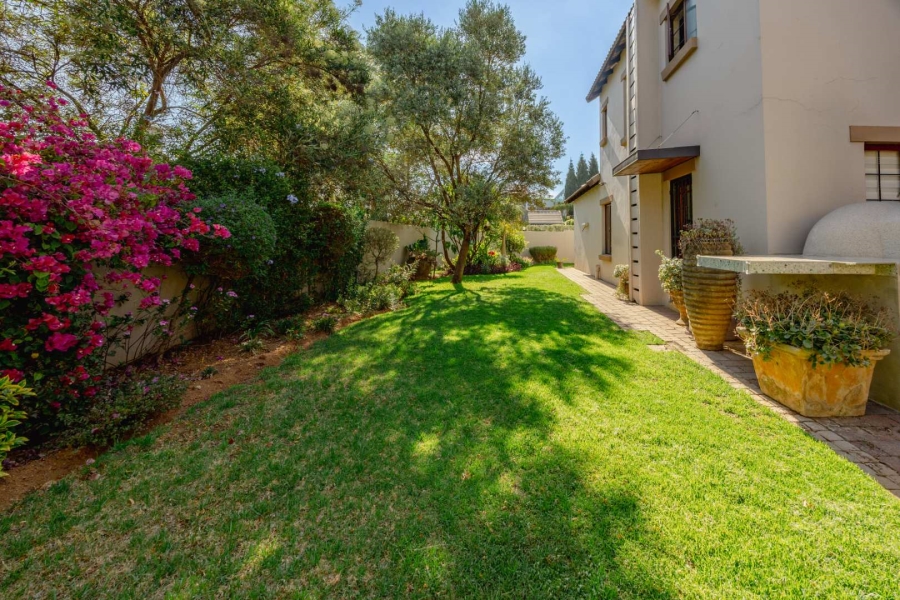 To Let 3 Bedroom Property for Rent in Olympus Gauteng