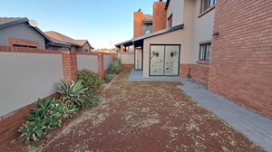 To Let 3 Bedroom Property for Rent in Zambezi Manor Lifestyle Estate Gauteng