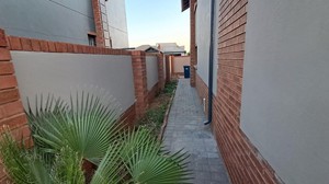To Let 3 Bedroom Property for Rent in Zambezi Manor Lifestyle Estate Gauteng