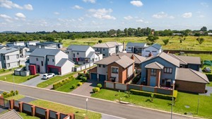 To Let 3 Bedroom Property for Rent in Zambezi Manor Lifestyle Estate Gauteng