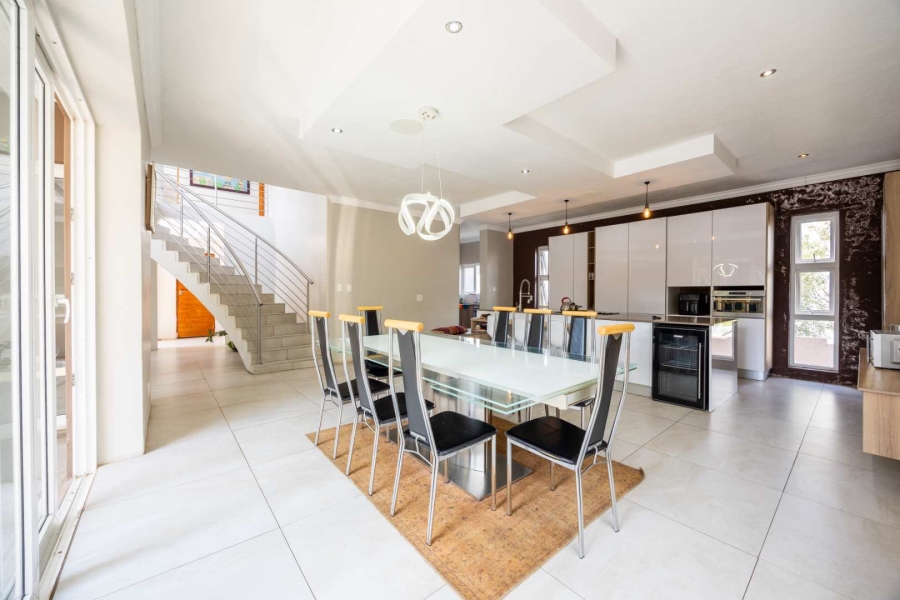 5 Bedroom Property for Sale in The Hills Game Reserve Estate Gauteng