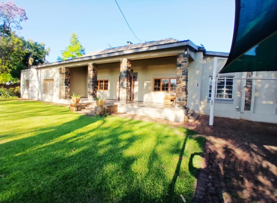 To Let 3 Bedroom Property for Rent in Pretoria North Gauteng