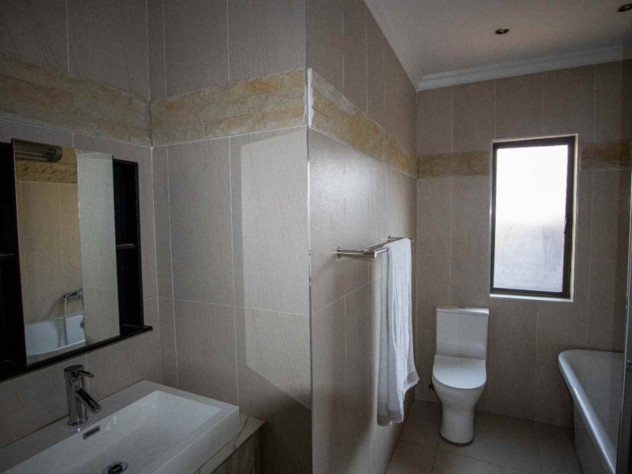 4 Bedroom Property for Sale in Beverley Gauteng
