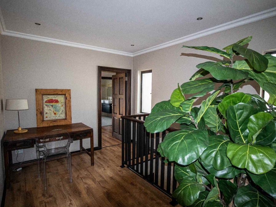 4 Bedroom Property for Sale in Beverley Gauteng
