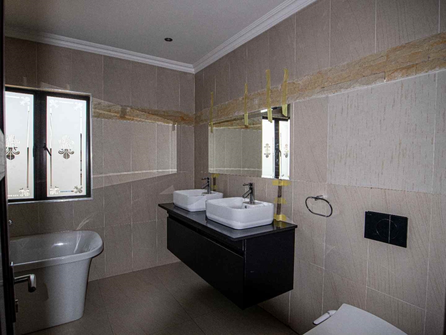 4 Bedroom Property for Sale in Beverley Gauteng