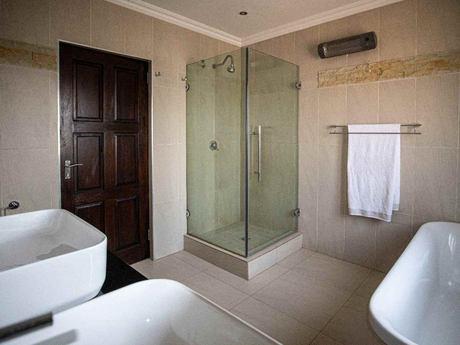 4 Bedroom Property for Sale in Beverley Gauteng
