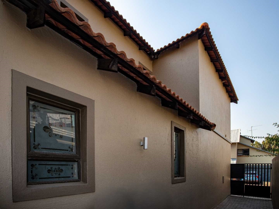 4 Bedroom Property for Sale in Beverley Gauteng
