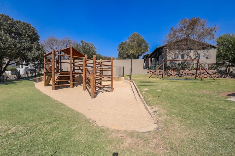 4 Bedroom Property for Sale in Beverley Gauteng