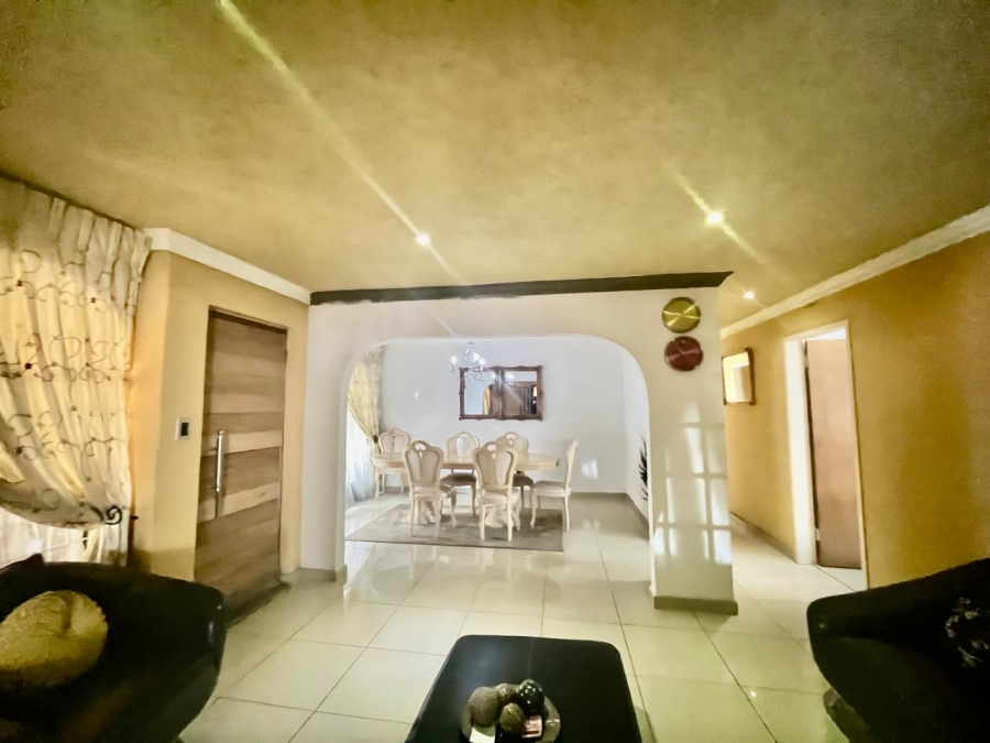 3 Bedroom Property for Sale in Groblerpark Gauteng