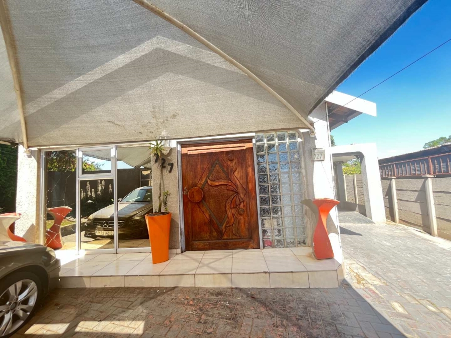 3 Bedroom Property for Sale in Groblerpark Gauteng