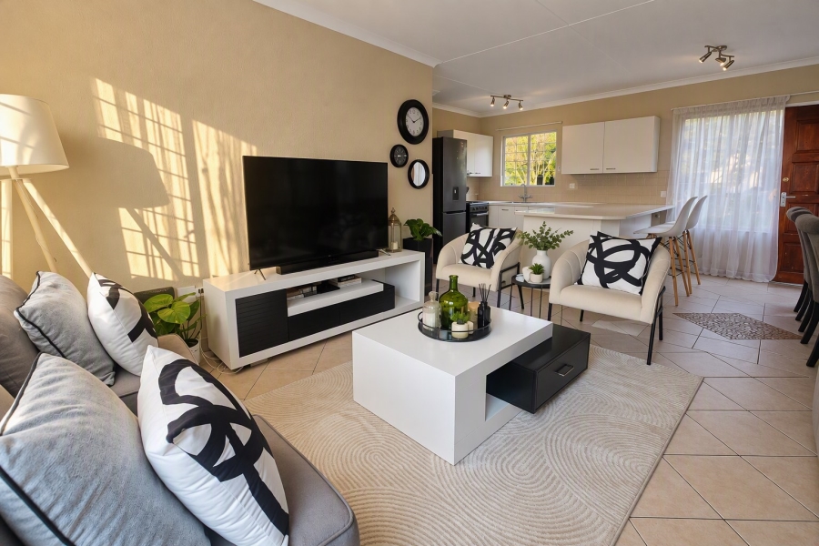 3 Bedroom Property for Sale in Radiokop Gauteng