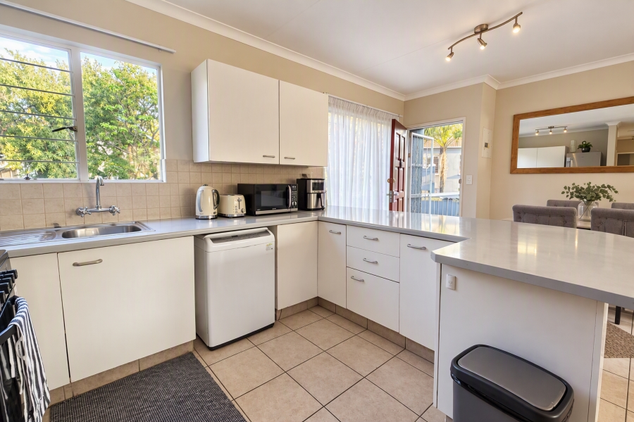 3 Bedroom Property for Sale in Radiokop Gauteng