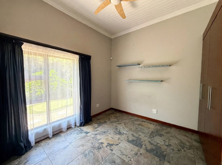 3 Bedroom Property for Sale in Copperleaf Estate Gauteng