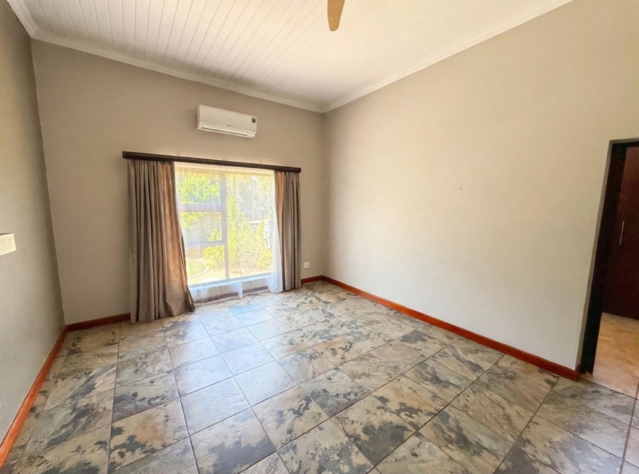 3 Bedroom Property for Sale in Copperleaf Estate Gauteng