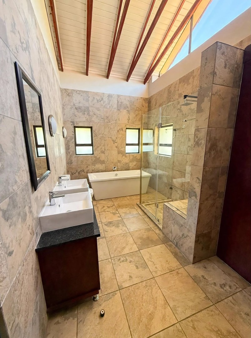 3 Bedroom Property for Sale in Copperleaf Estate Gauteng