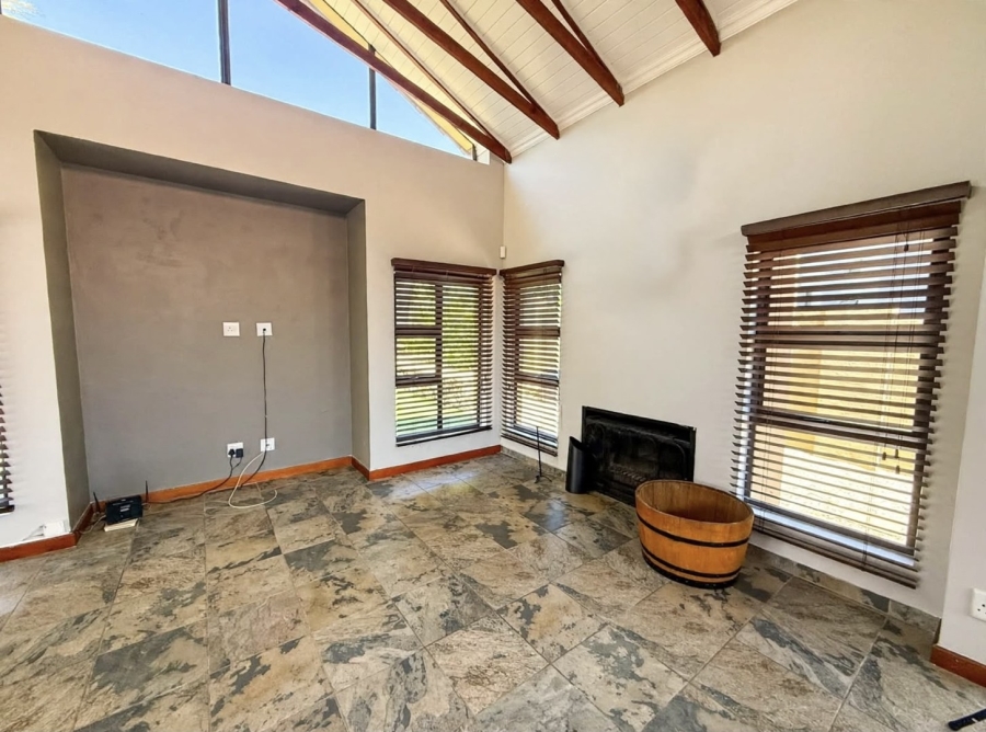 3 Bedroom Property for Sale in Copperleaf Estate Gauteng