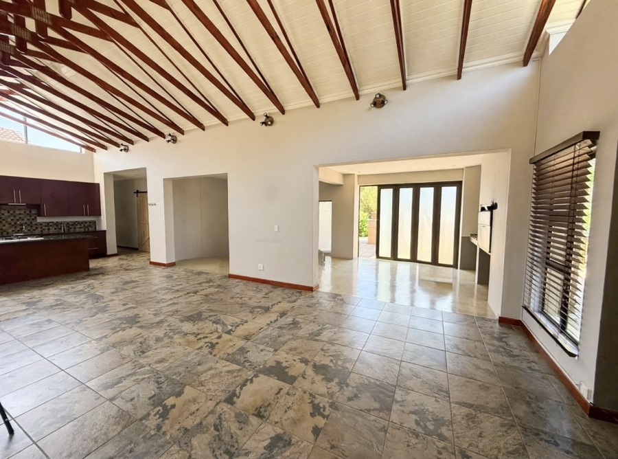 3 Bedroom Property for Sale in Copperleaf Estate Gauteng